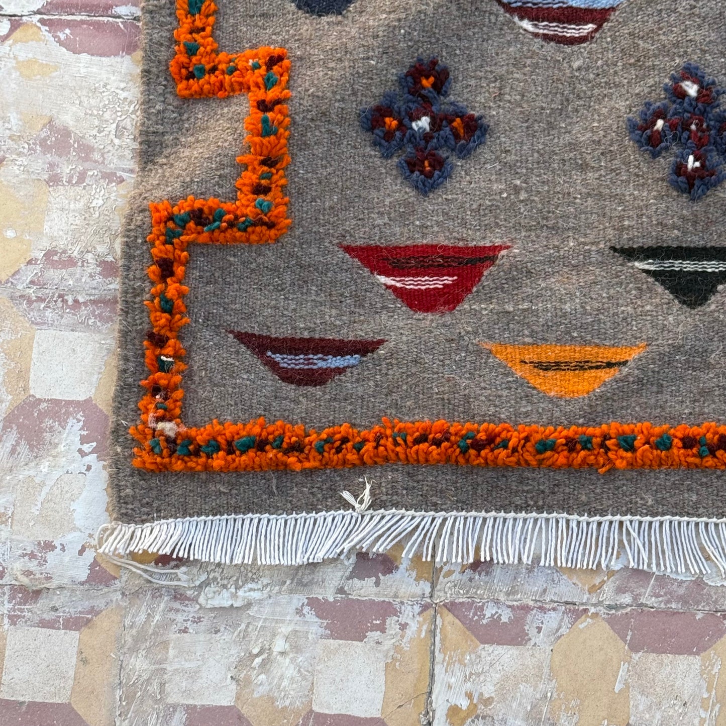Taznakht Rug – Ember Grey – Small