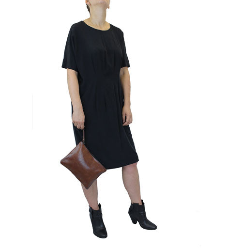 Light Brown Cross Body Leather Clutch Bag - Artisan Stories