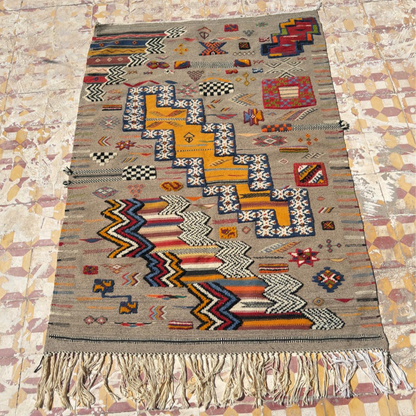 Handwoven Taznakht Rug – Geometric Wool Rug in Brown & Grey | 163 x 120 cm
