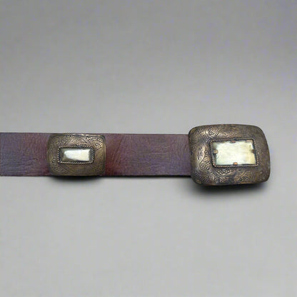 Chocolate Brown Leather Belt – Antique rectangle Brass Buckle & Horn Detail