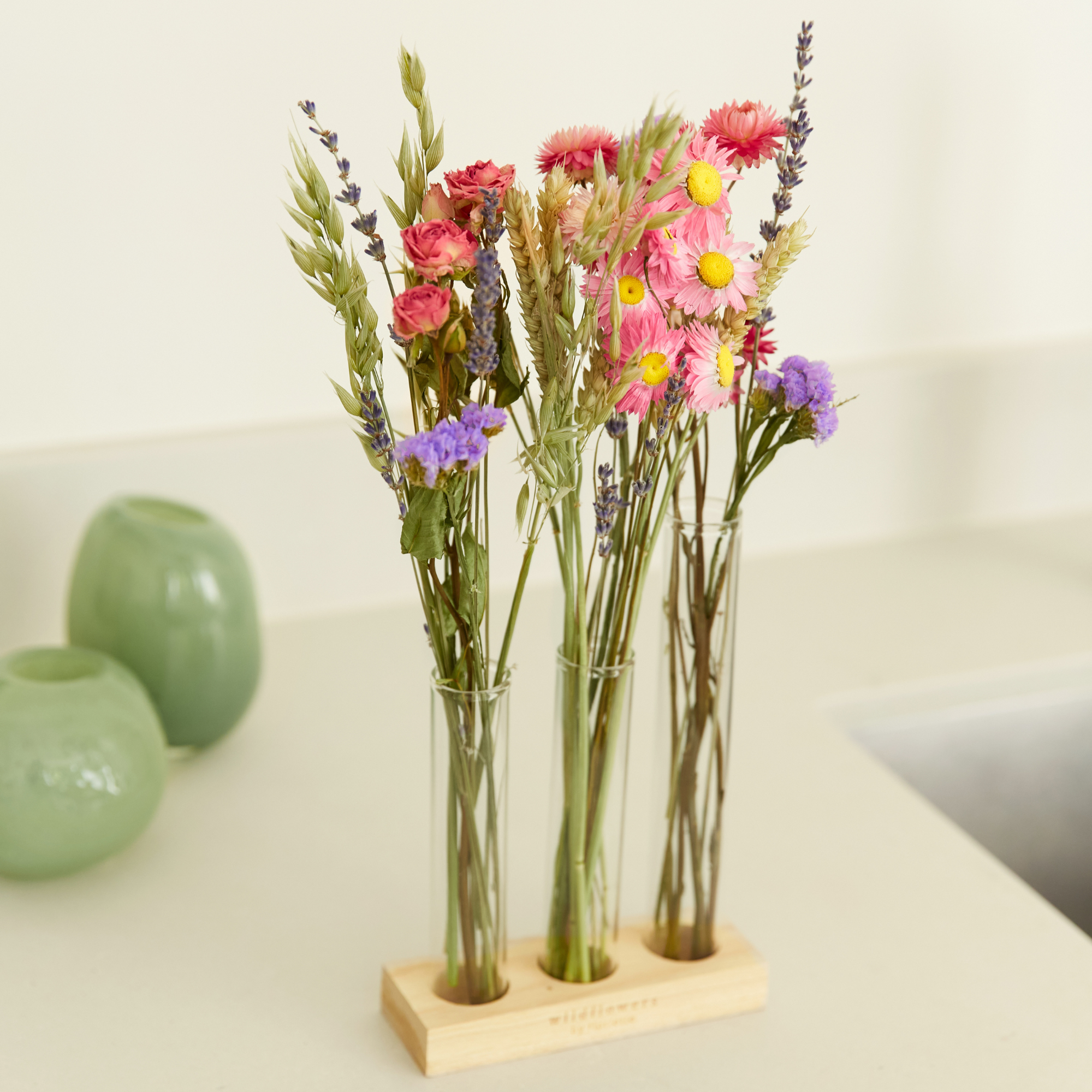 Pink Dried Flower Display Set with Wooden Stand & Mini Glass Vases – Letterbox Gift