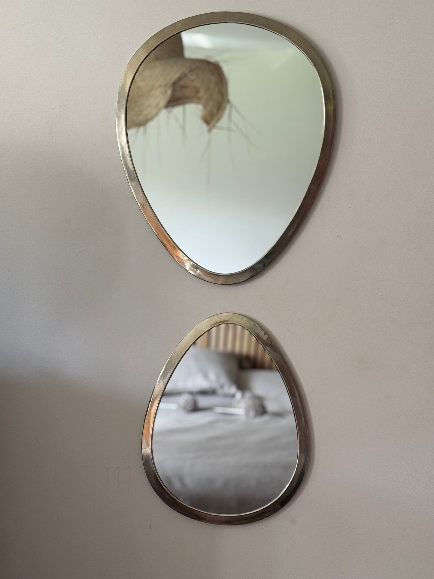 Silver Moroccan Handcrafted Mirror – Egg-Shaped Wall Decor