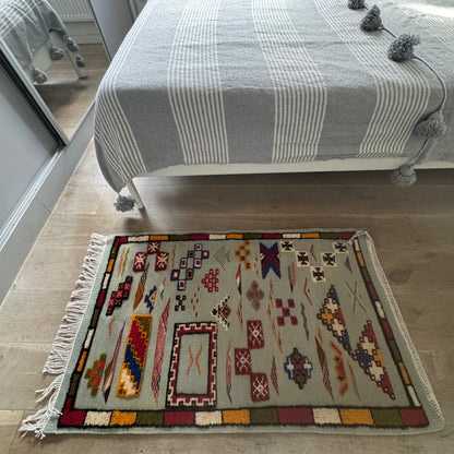Authentic Handwoven Taznakht Rug – 116 x 70 cm