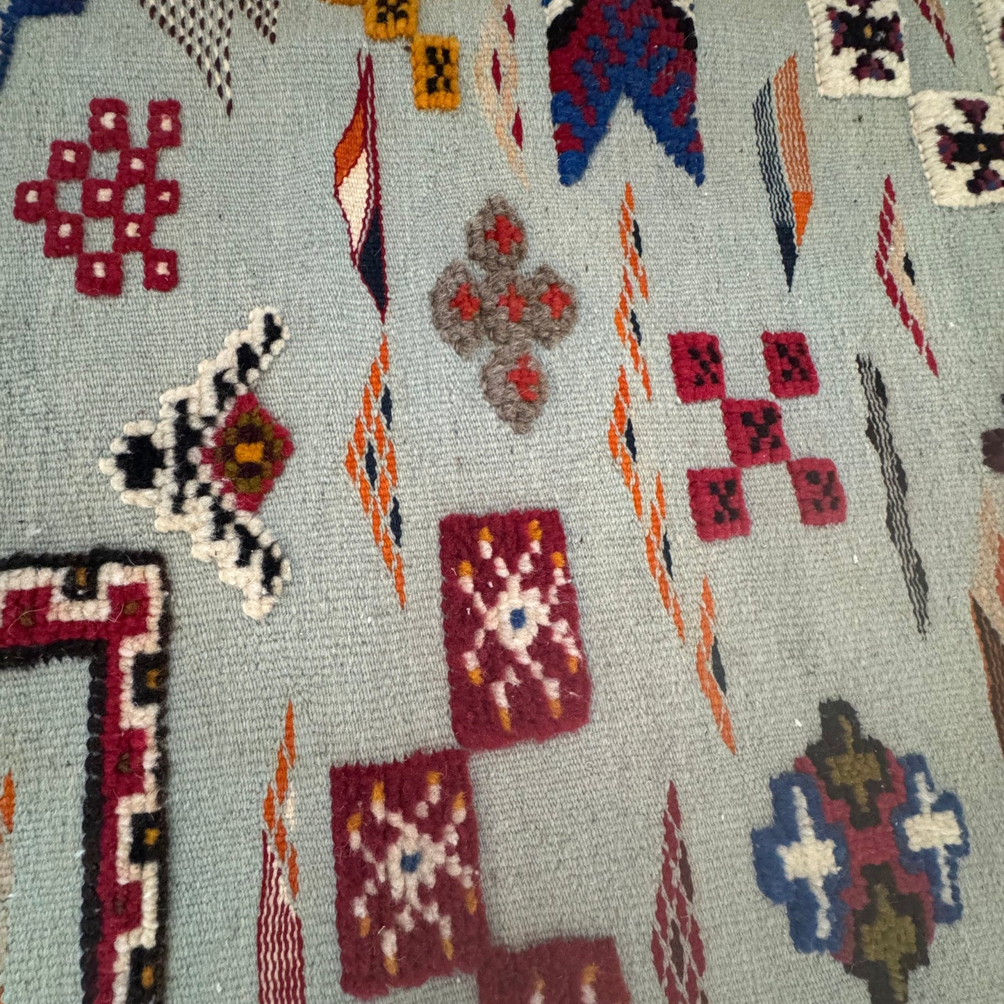 Authentic Handwoven Taznakht Rug – 116 x 70 cm