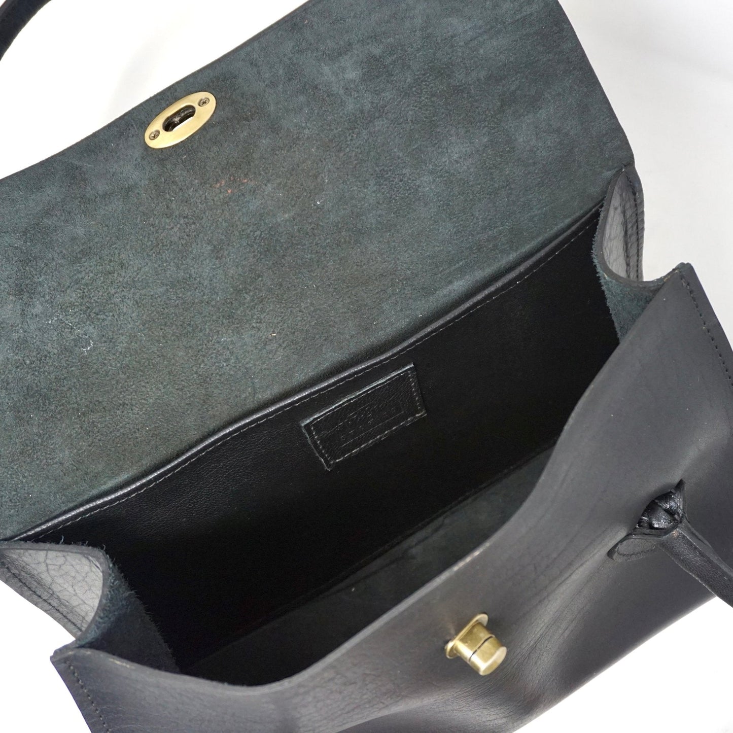 Baguette leather handbag black - Artisan Stories