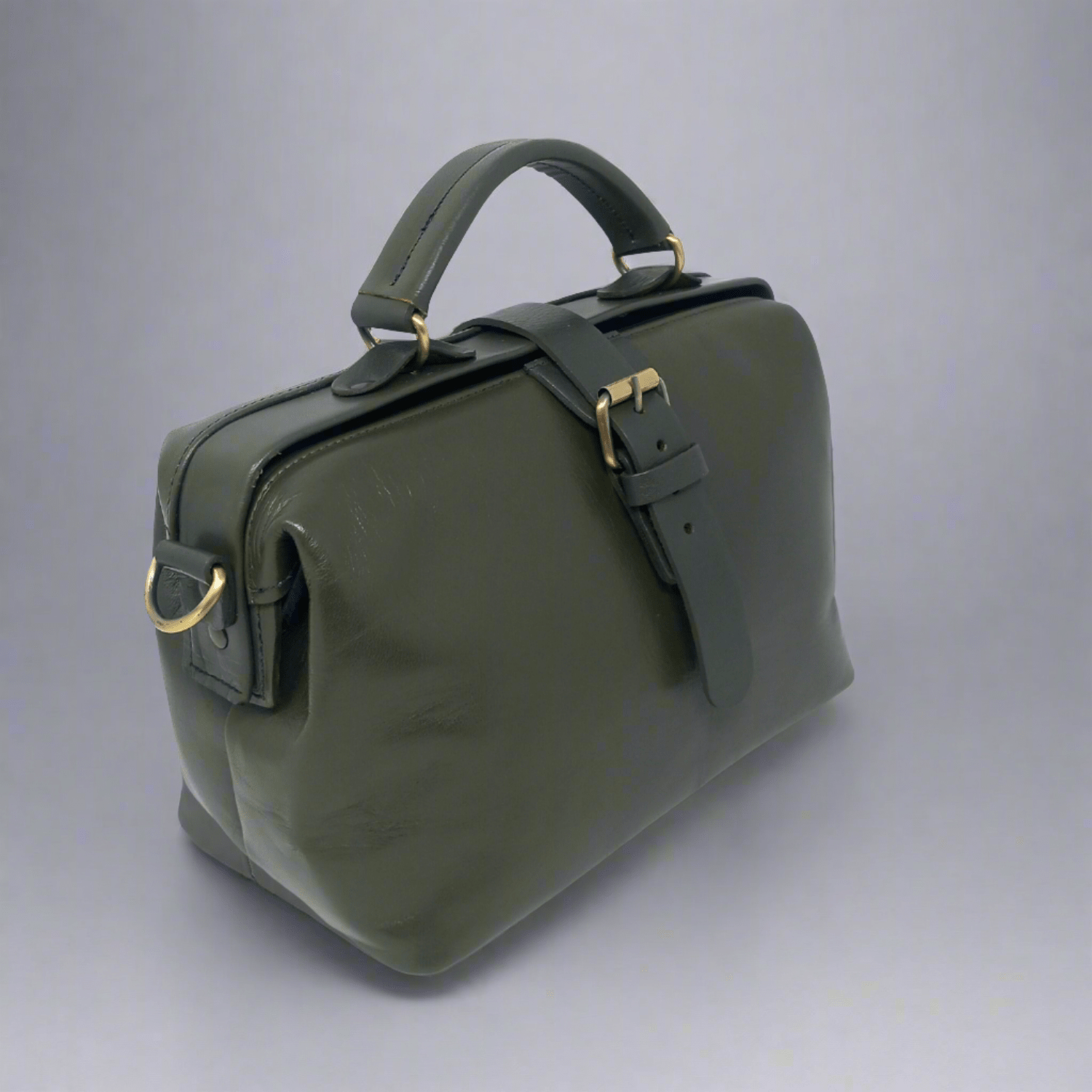 Green Leather Doctor handbag - Artisan Stories