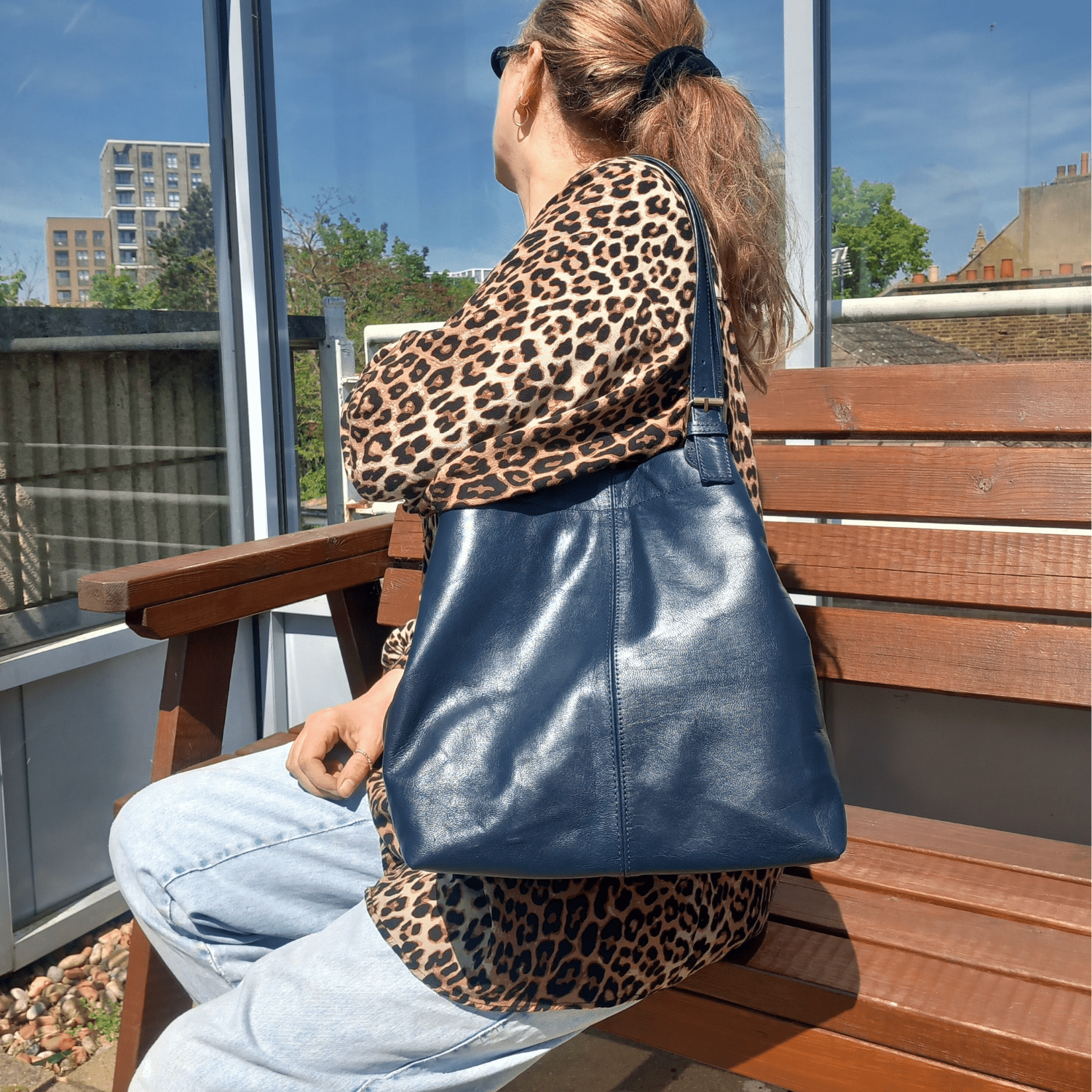 Leather 2 way Tote bag - blue - Artisan Stories