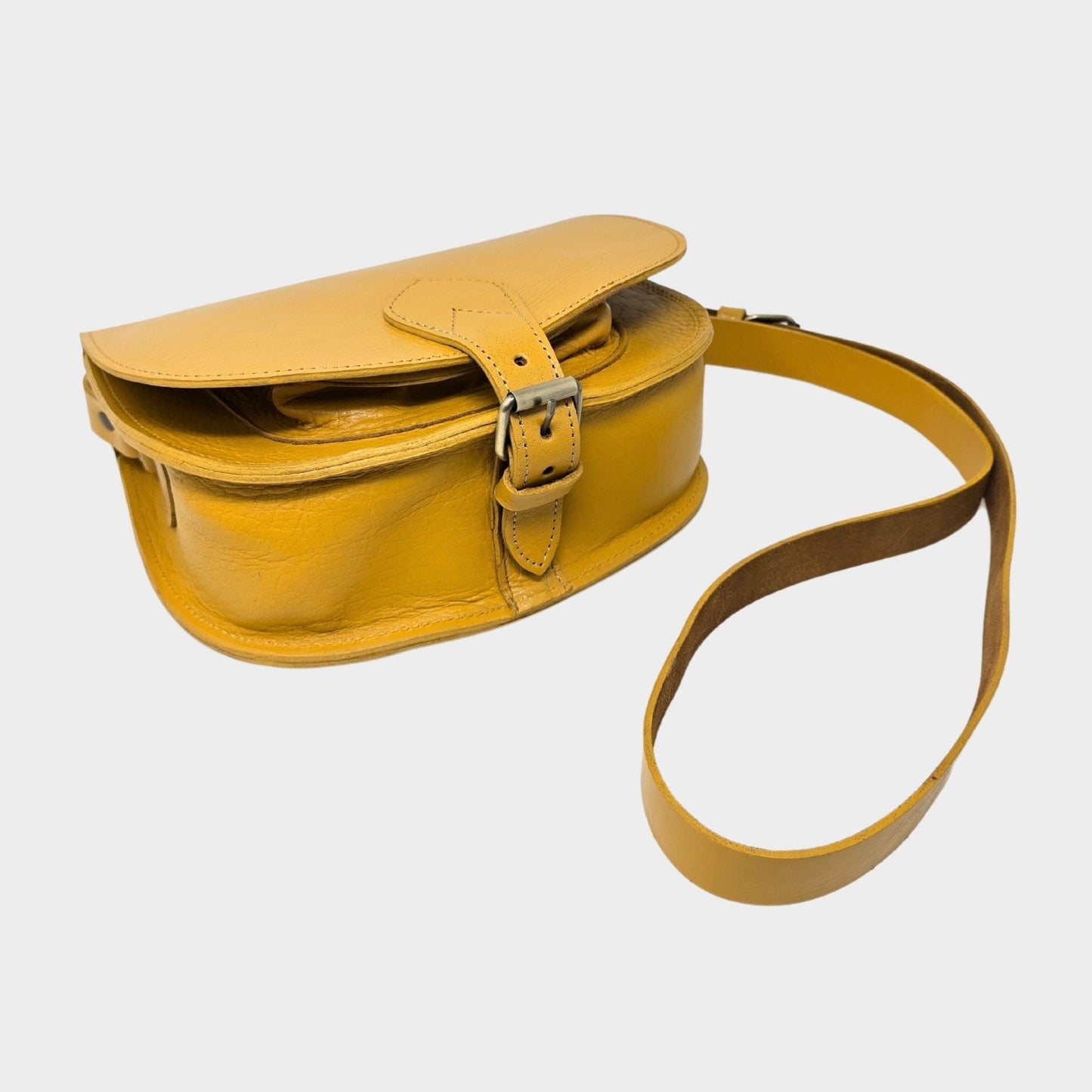 Leather Saddle Bag Crossbody Sam Yellow - Artisan Stories