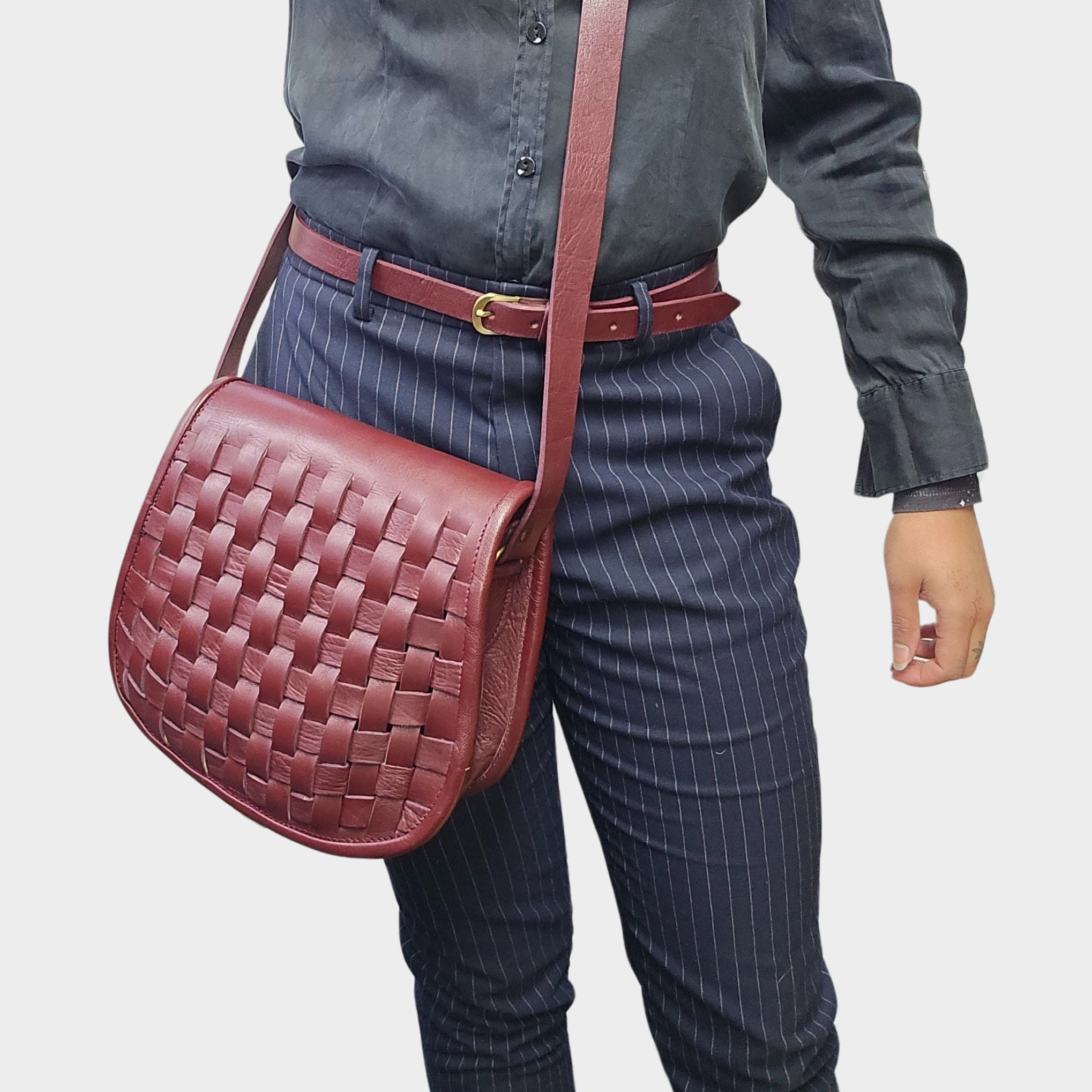 Leather Sam Woven Saddle Bag - burgundy - Artisan Stories