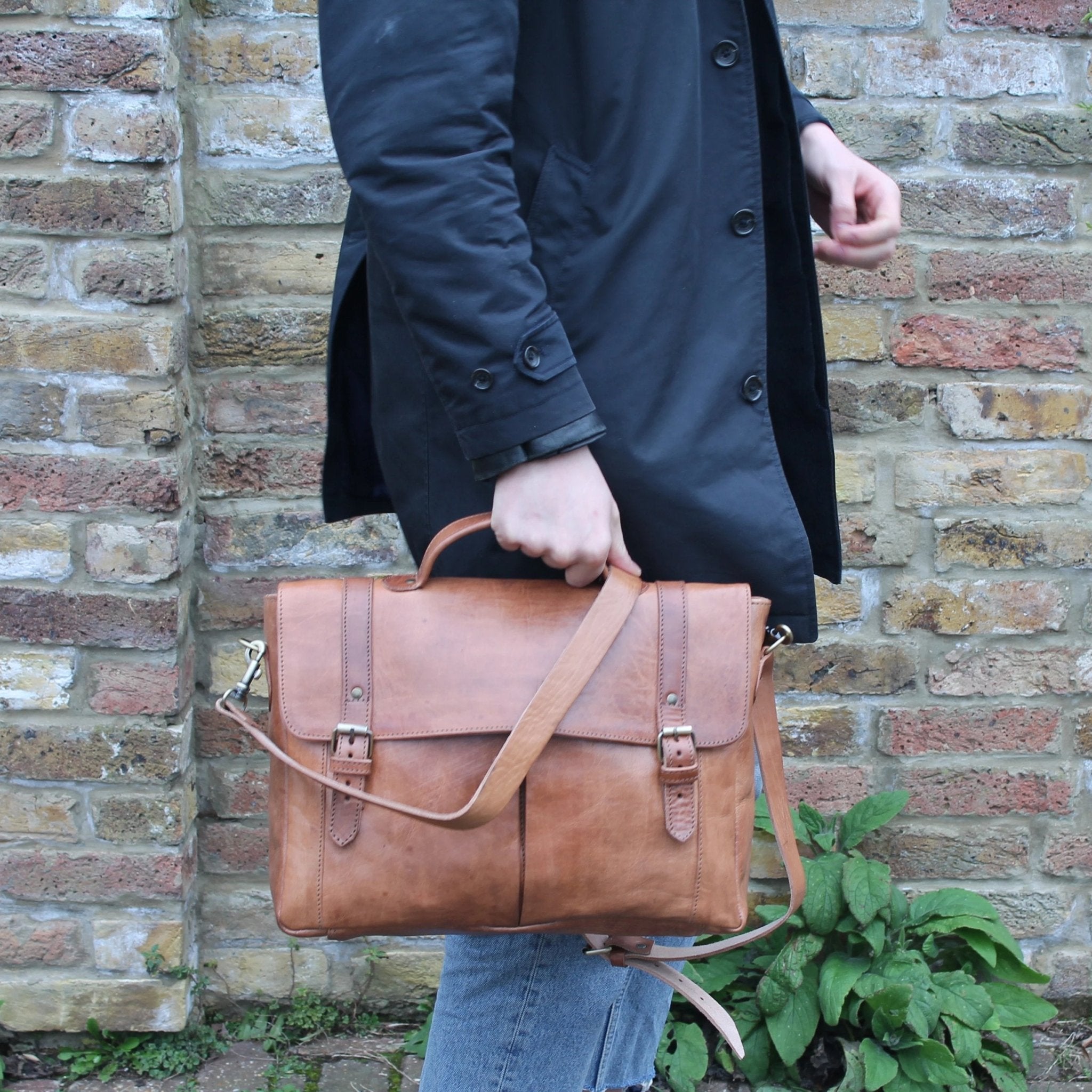 Oxford Briefcase Bag - Tan - Artisan Stories