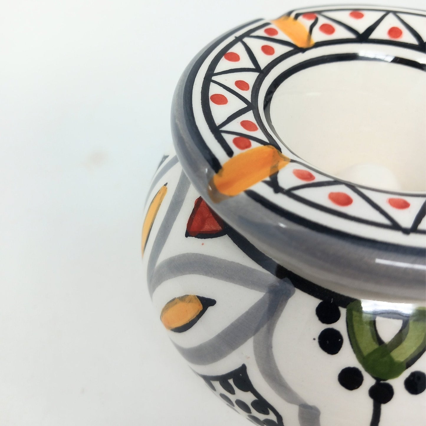 Colored Safa Ceramic Ashtray