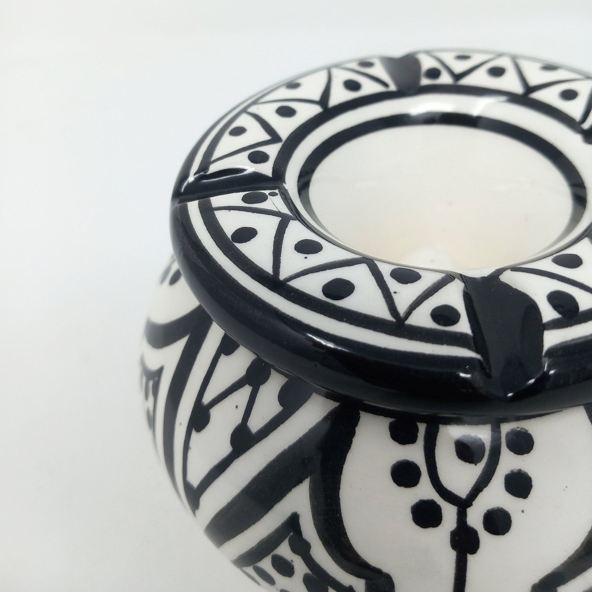 Safa Ceramic Ashtray - Artisan Stories