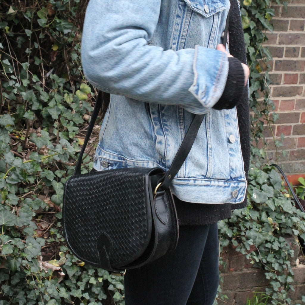 Sam Woven Saddle Bag -Black - Artisan Stories