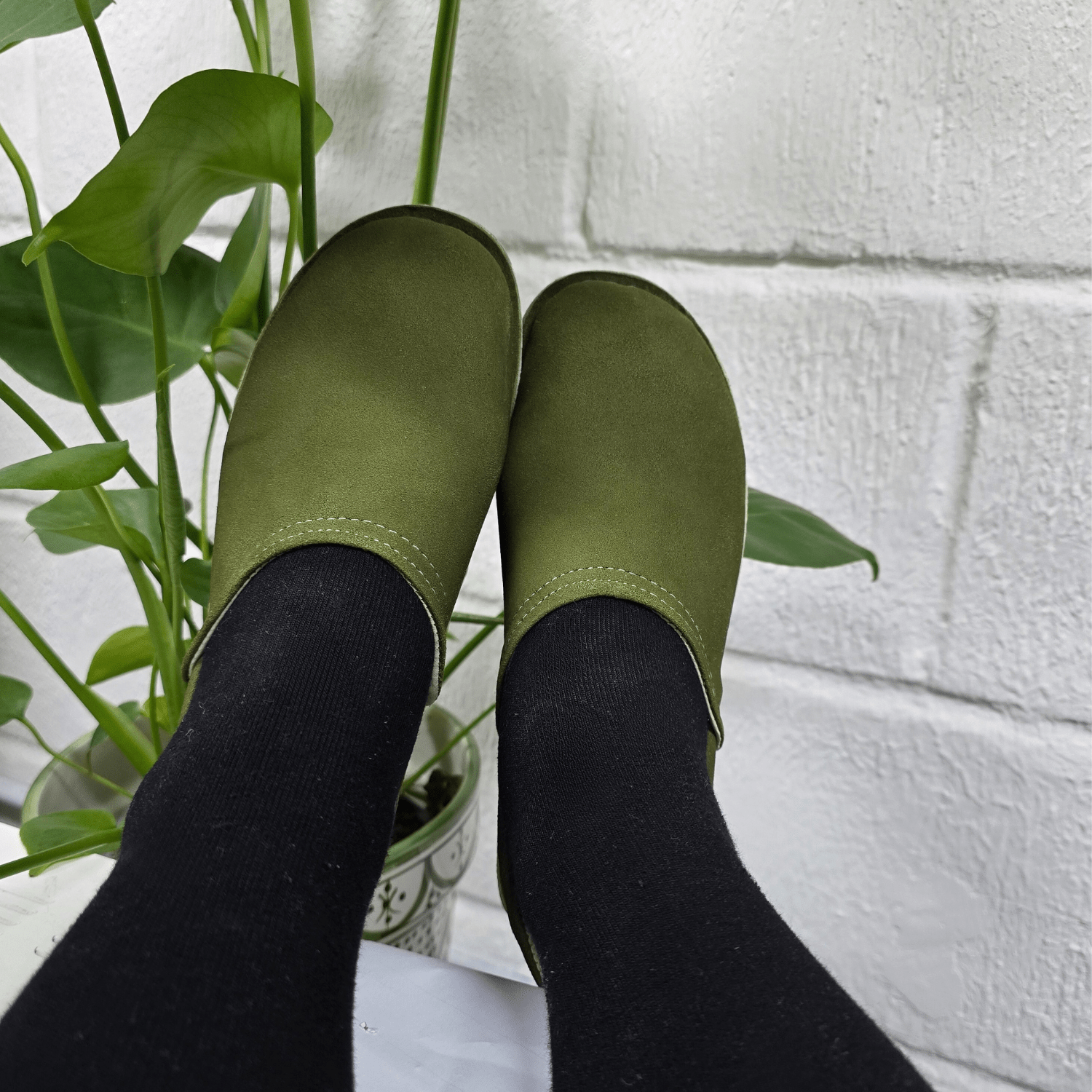 Unisex Leather Suede Slipper Thick Sole - Artisan Stories