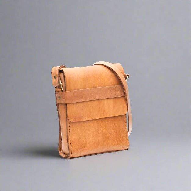 City Bag - Tan-ISMAD LONDON