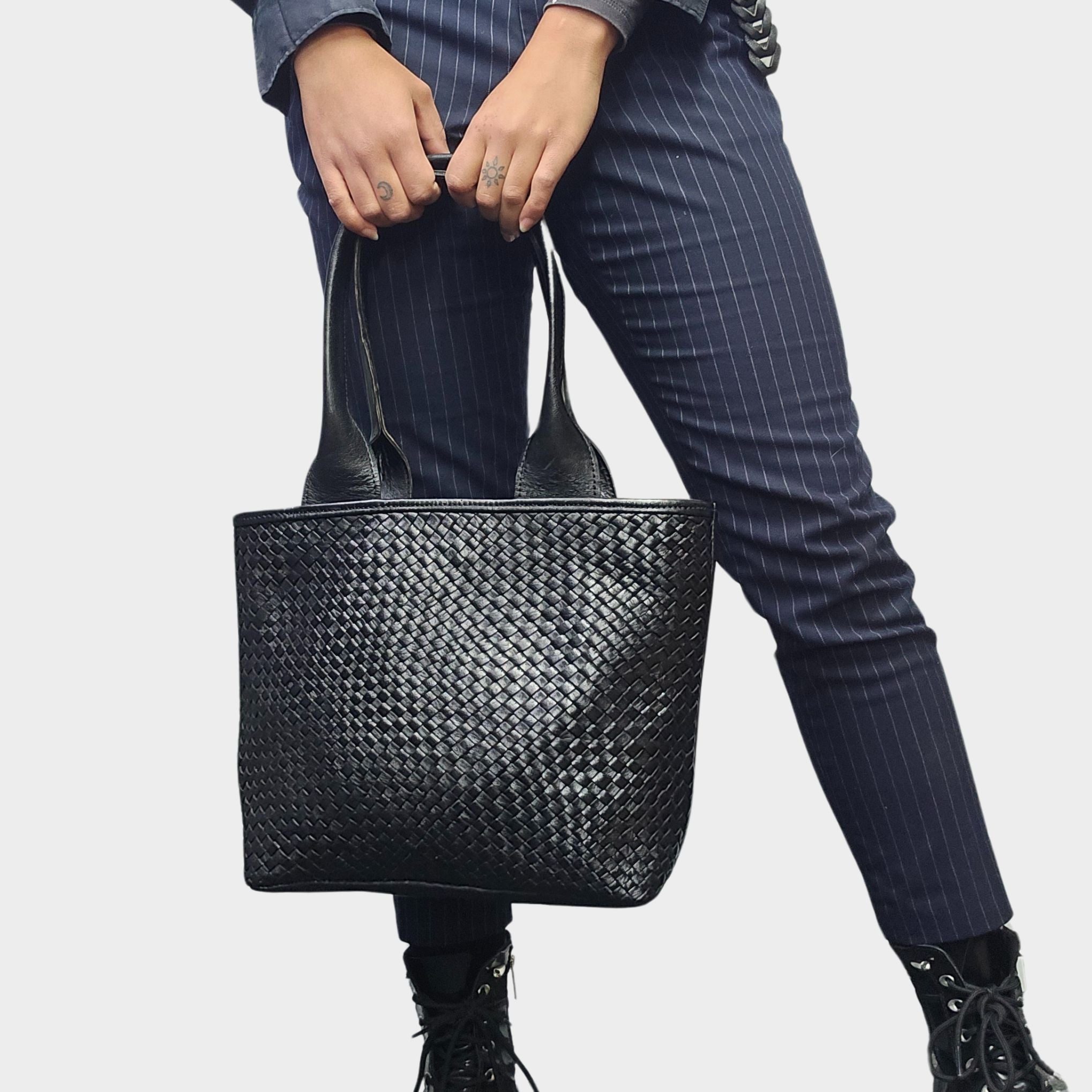 Woven Leather Tote Handbag Black - Artisan Stories