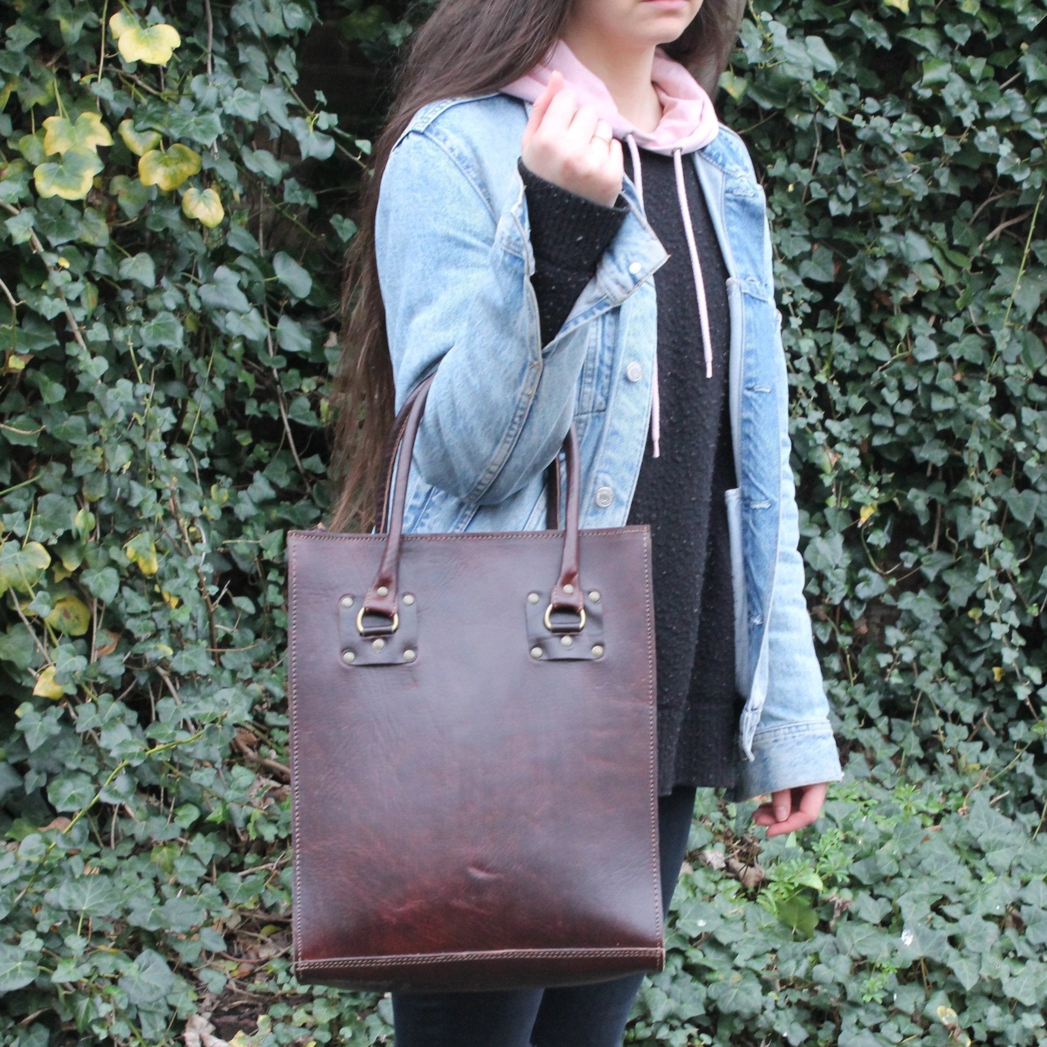 Classic Sofia Leather Tote Bag - Dark brown - Artisan Stories