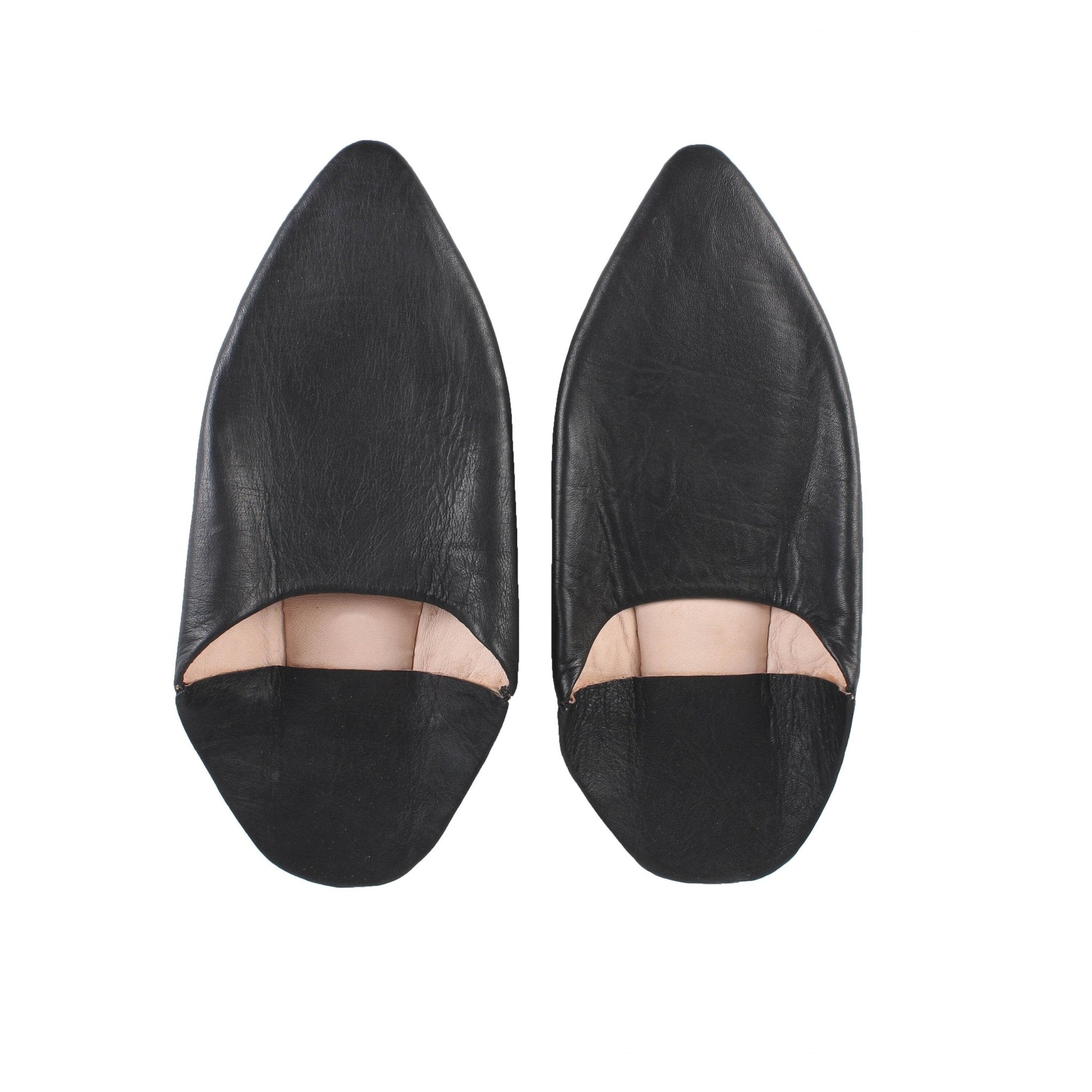 Men's Moroccan Pointed Babouche Slippers- Black - Artisan Stories