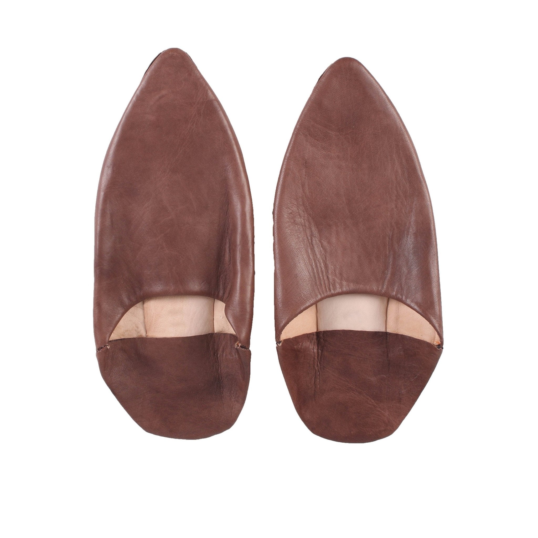 Men's Moroccan Pointed Babouche Slippers- Brown - Artisan Stories