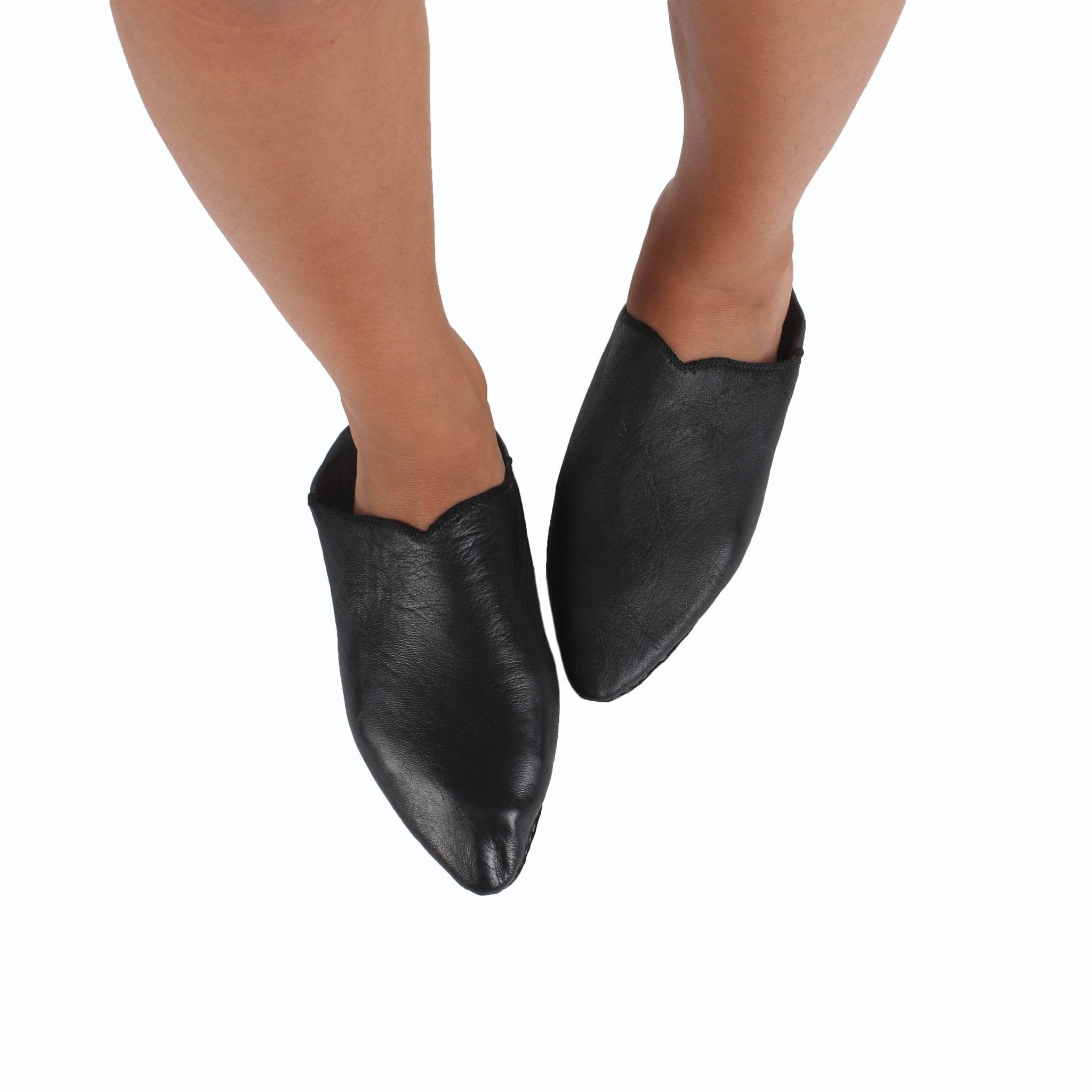 Women’s Moroccan Pointed Babouche Slipper- Black - Artisan Stories